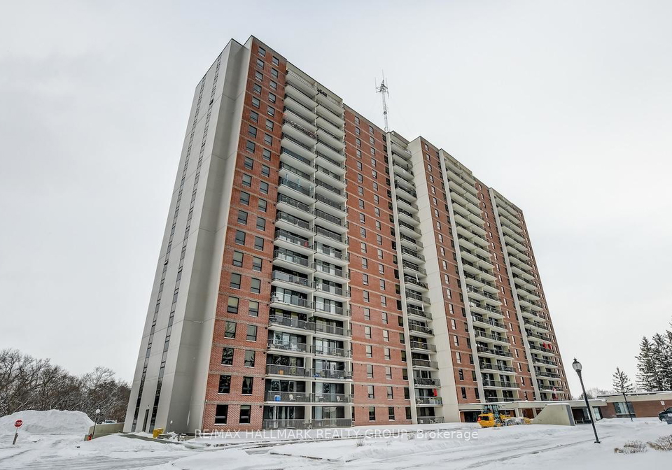 665-bathgate-drive-overbrook-castleheights-and-area-ottawa-ontario-x12600310