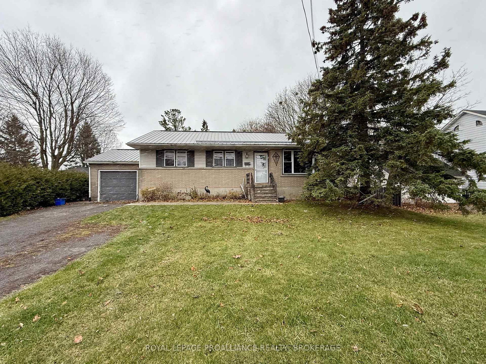 725-front-road-kingston-ontario-x12600460