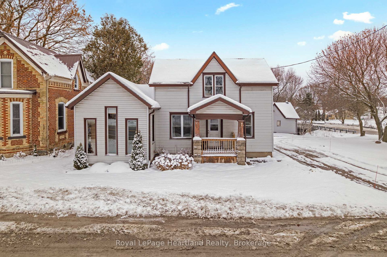 70399-perth-road-164-south-huron-ontario-x12600468