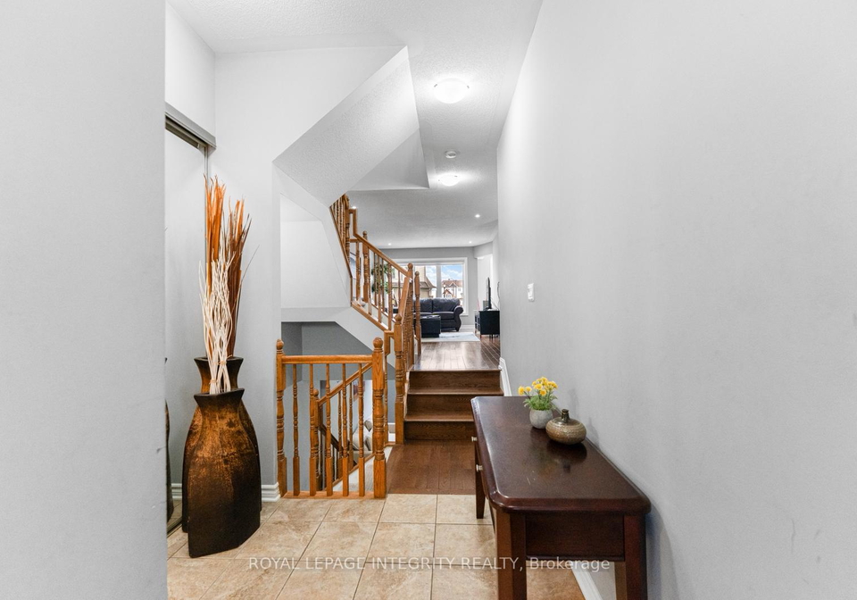 410-goldenbrook-way-ottawa-ontario-x12600596
