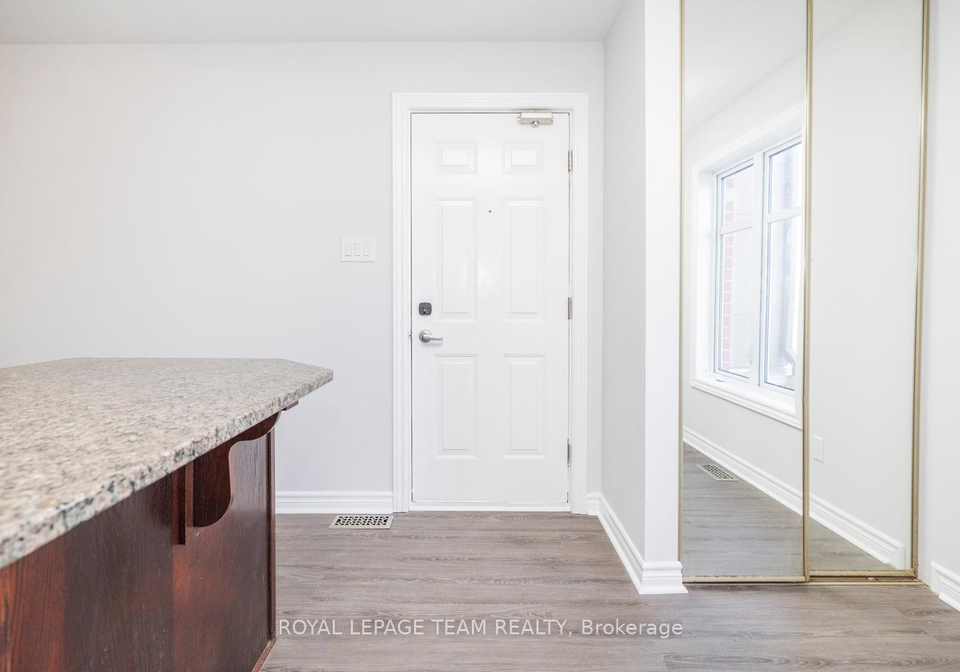 740-chapman-mills-drive-ottawa-ontario-x12600960