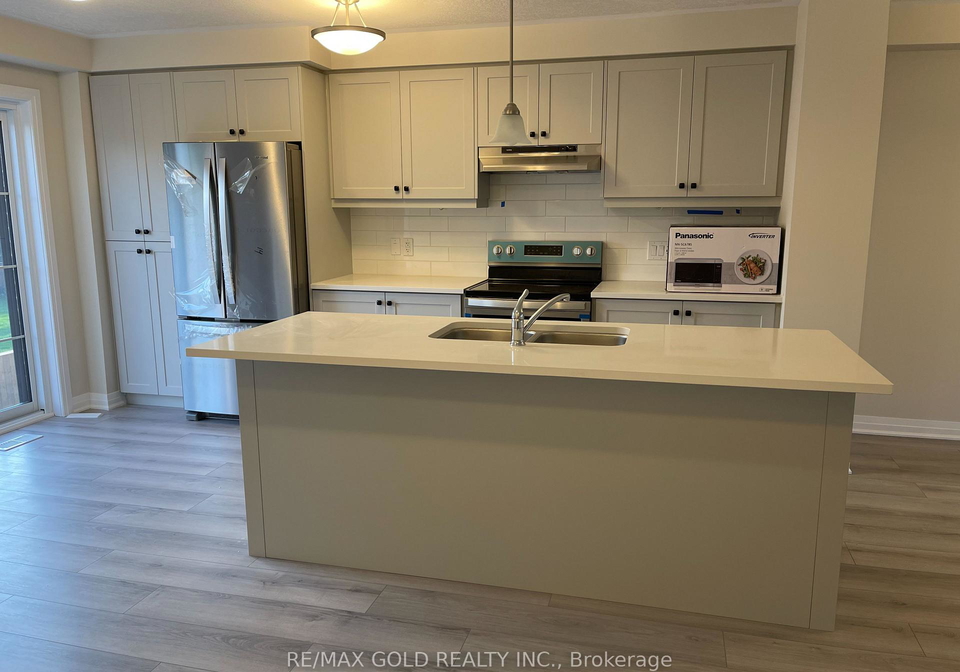 311-woolwich-street-waterloo-ontario-x12601172