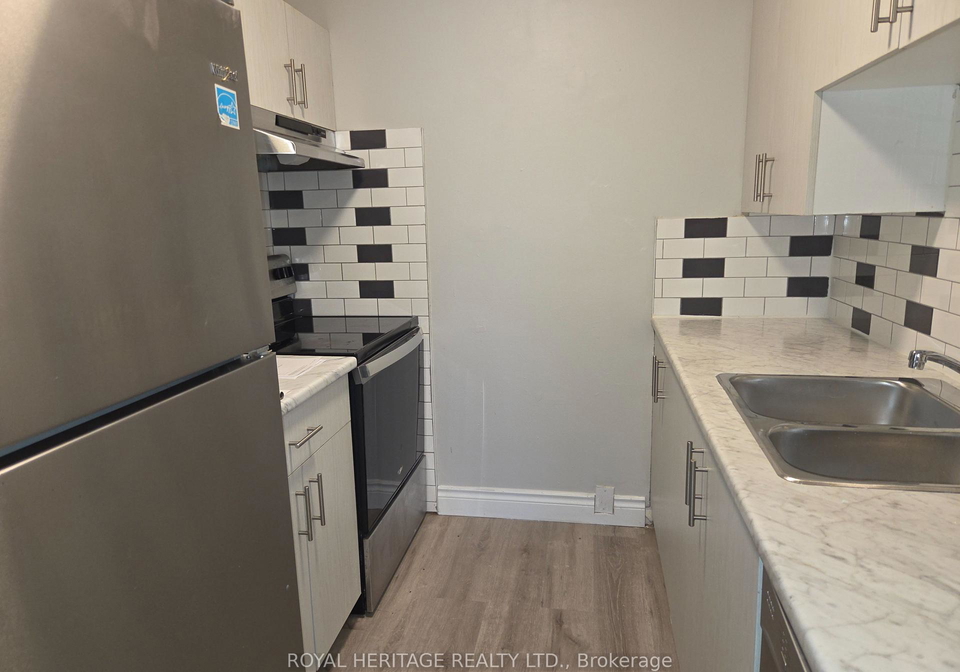 8800-willoughby-drive-niagara-falls-ontario-x12601196