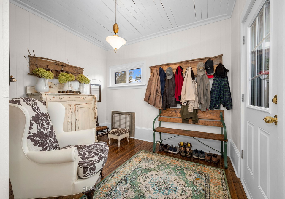40-thomas-street-mississippi-mills-ontario-x12601618