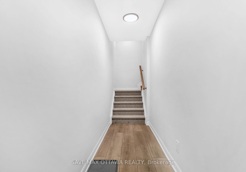 701-glenroy-gilbert-drive-ottawa-ontario-x12602318