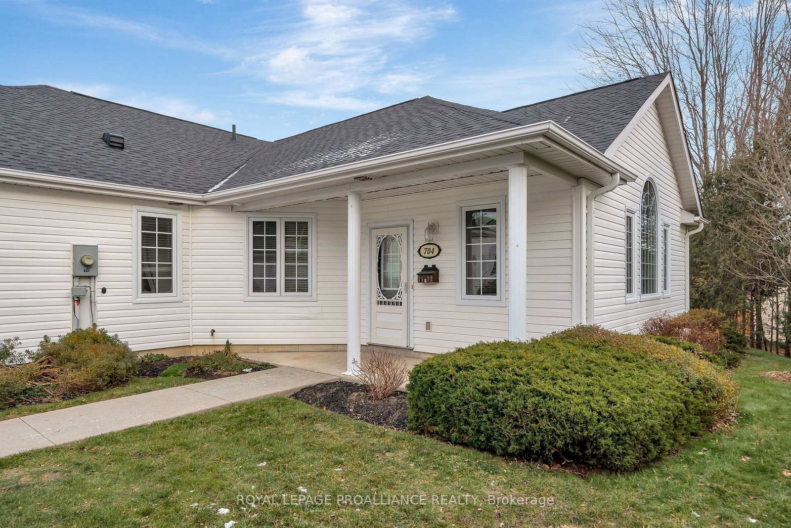 1055-birchwood-trail-cobourg-ontario-x12602512