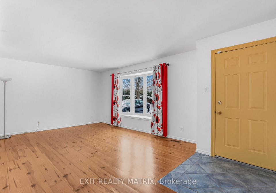 1261-golf-road-east-hawkesbury-ontario-x12603196