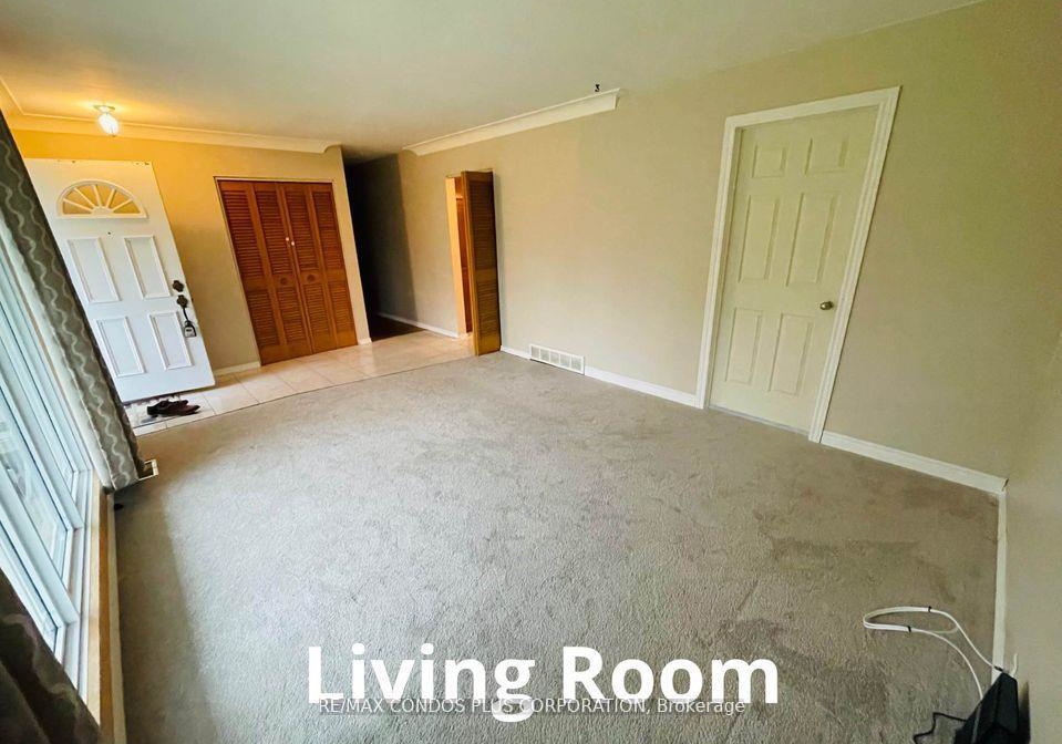 4071-churchill-drive-windsor-ontario-x12603252