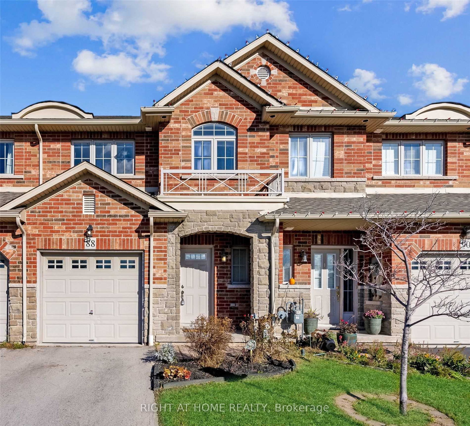 88-marina-point-crescent-hamilton-ontario-x12603650