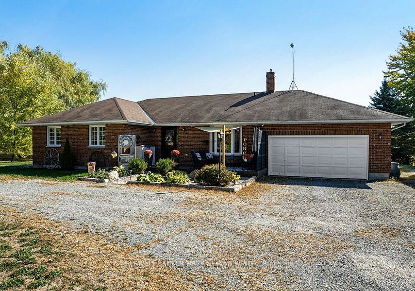 741-drummond-con-12c-road-drummondnorth-elmsley-ontario-x12603960