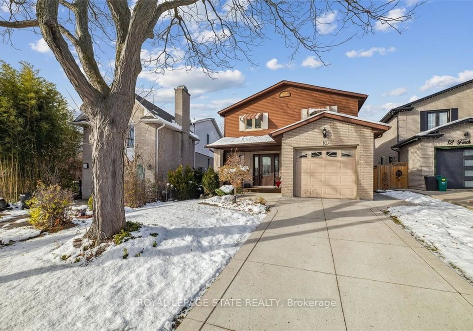 10-finch-place-hamilton-ontario-x12604026