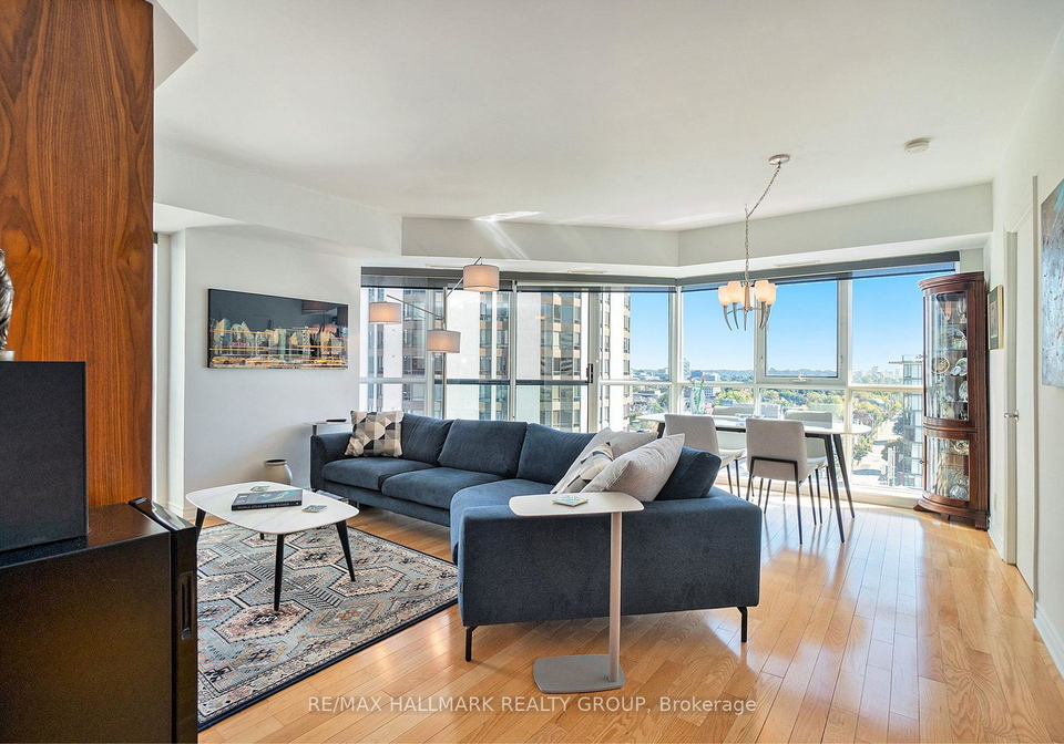 445-laurier-avenue-w-ottawa-ontario-x12604036
