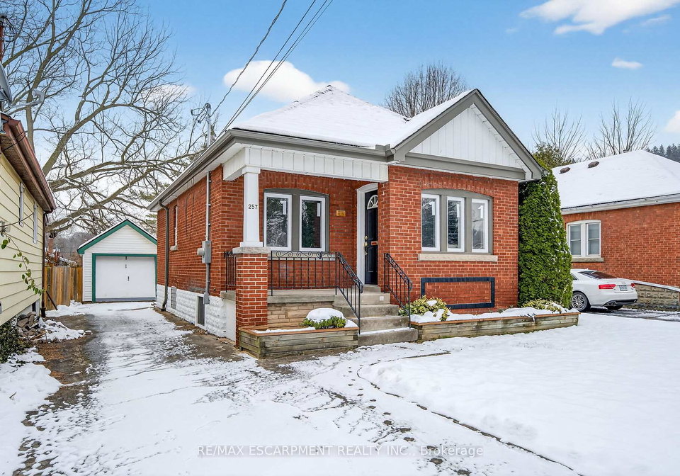 257-broadway-avenue-hamilton-ontario-x12604220