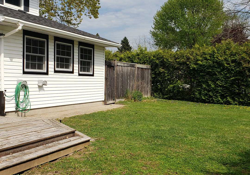 696-christopher-drive-saugeen-shores-ontario-x12604454