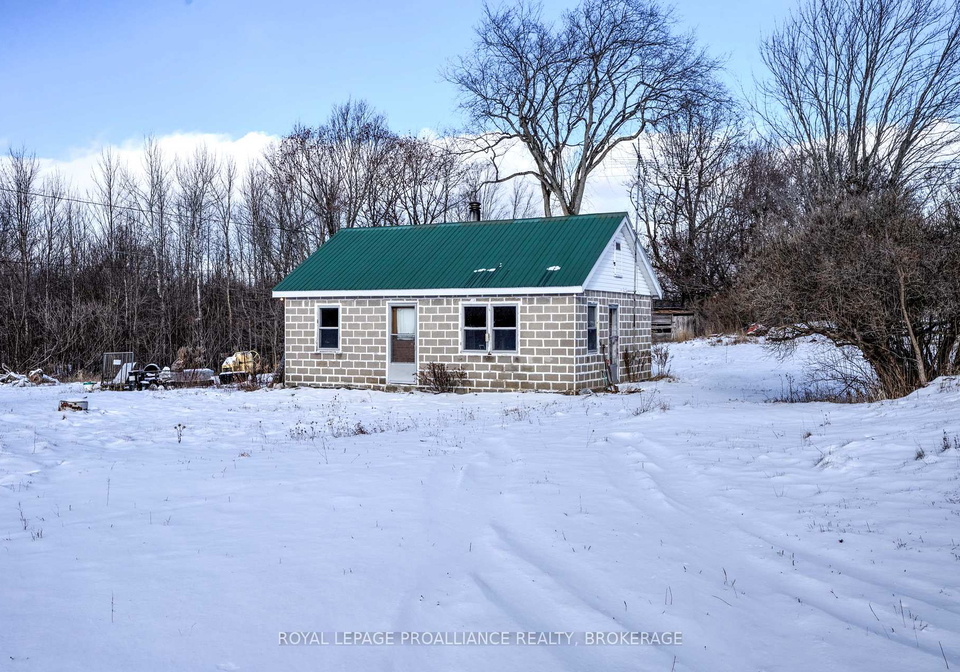 568-ritchie-side-road-tay-valley-ontario-x12604462