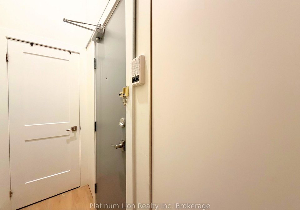 185-king-street-e-hamilton-ontario-x12604474