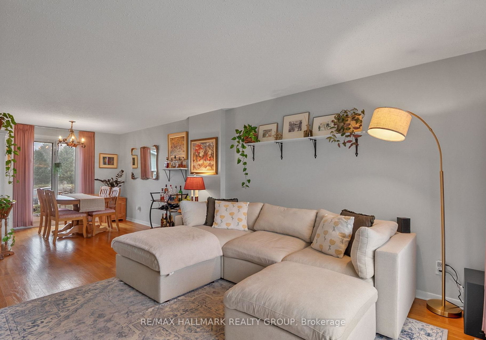 30-tiverton-drive-ottawa-ontario-x12605276