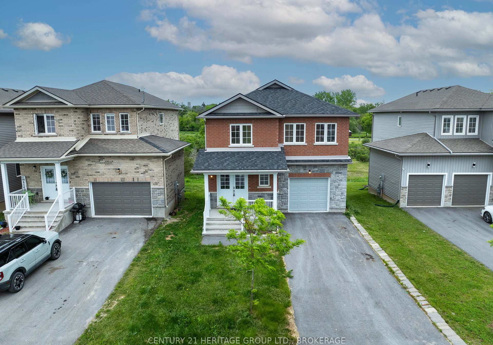 104-brennan-crescent-loyalist-ontario-x12605284