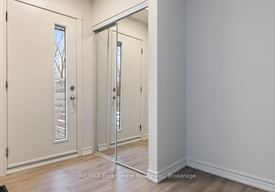 250-montmorency-drive-hamilton-ontario-x12605446