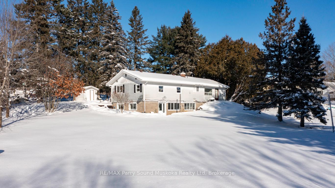 53-124-highway-mcdougall-ontario-x12605592