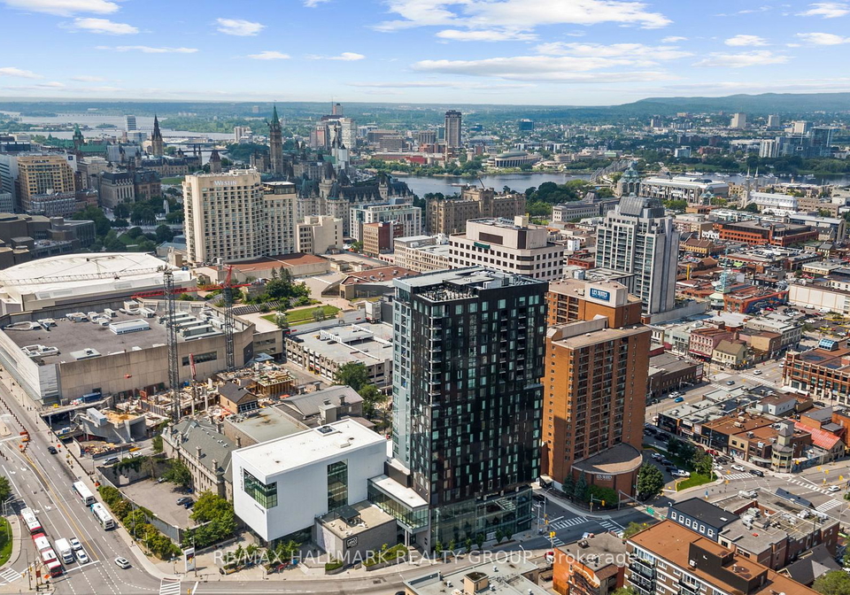 20-daly-avenue-lower-town-sandy-hill-ottawa-ontario-x12605640