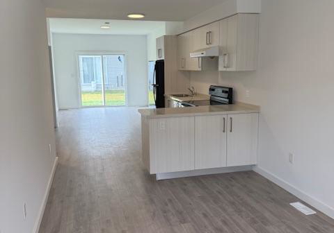 32-waterleaf-trail-welland-ontario-x12605650