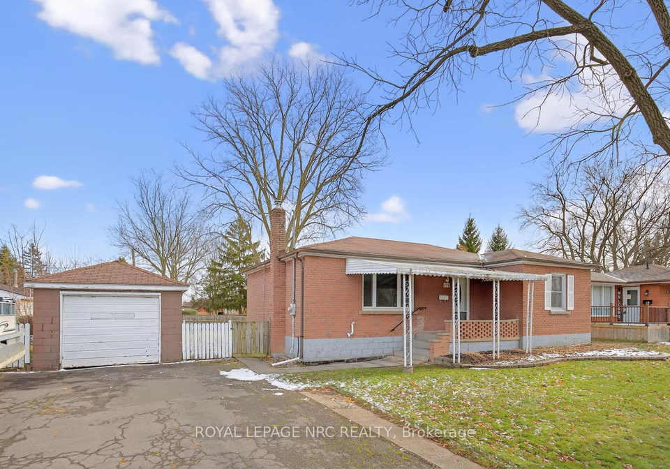 430-clare-avenue-welland-ontario-x12605850
