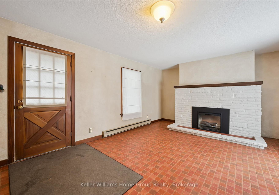 350-breadalbane-street-centre-wellington-ontario-x12605876