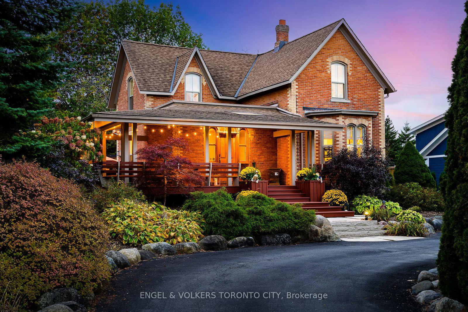 13-huron-street-w-blue-mountains-ontario-x12606234