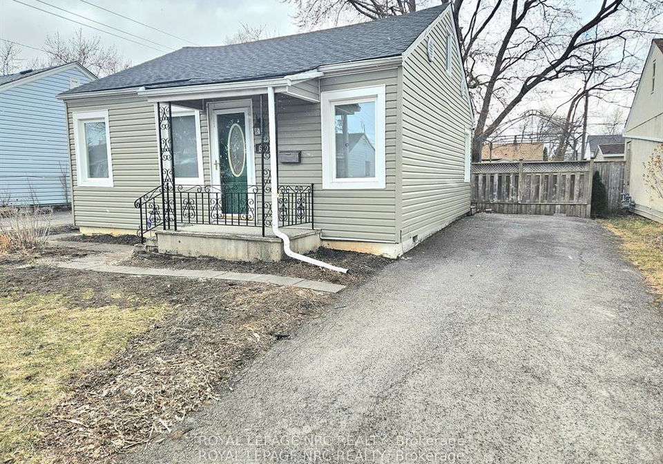 6191-cadham-street-niagara-falls-ontario-x12606552