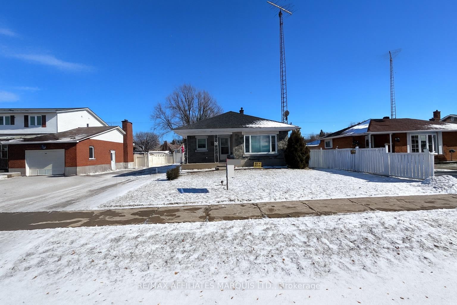 53-fifth-street-e-south-dundas-ontario-x12606586