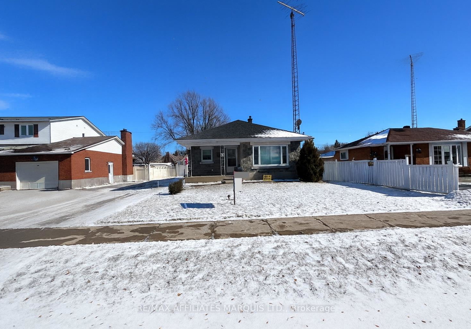 53-fifth-street-e-south-dundas-ontario-x12606586