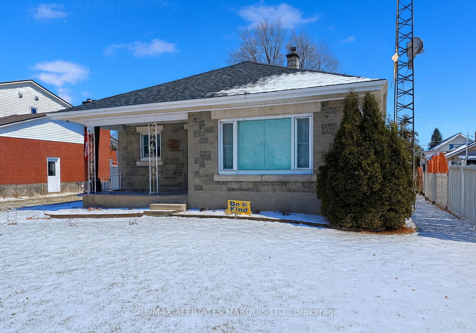 53-fifth-street-e-south-dundas-ontario-x12606586