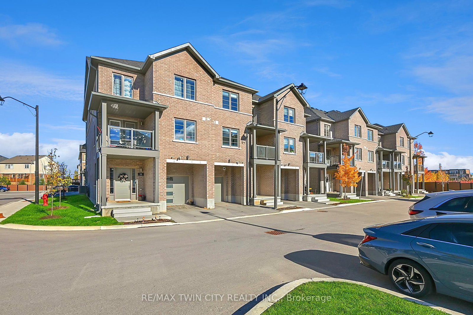 205-west-oak-trail-kitchener-ontario-x12607384
