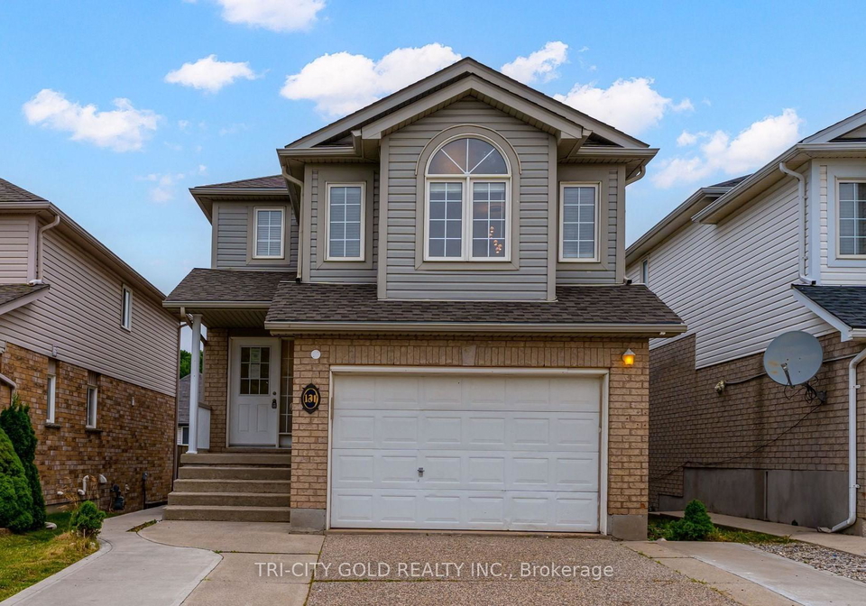 131-peach-blossom-crescent-kitchener-ontario-x12607536