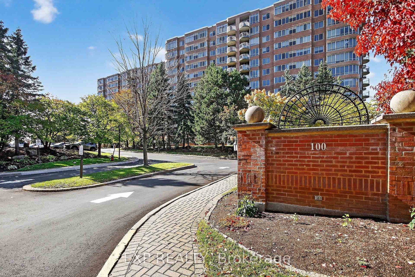 100-grant-carman-drive-cityview-parkwoods-hills-rideau-shore-ottawa-ontario-x12608186