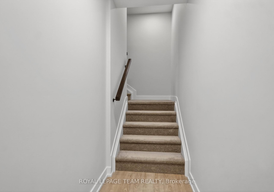 301-glenroy-gilbert-drive-n-ottawa-ontario-x12608448
