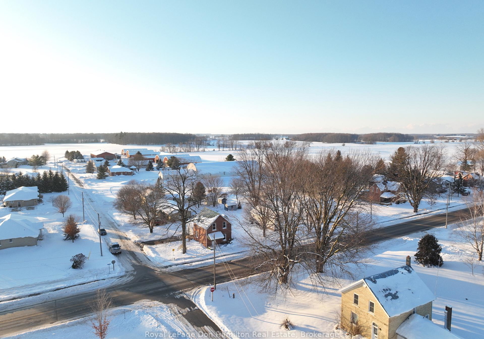 3049-queen-street-howick-ontario-x12608490