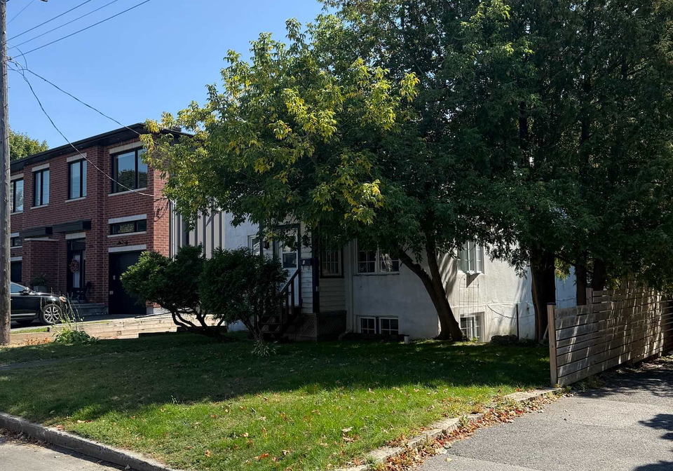 320-westhill-avenue-ottawa-ontario-x12608550