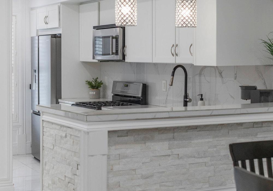 2774-king-street-e-hamilton-ontario-x12608906