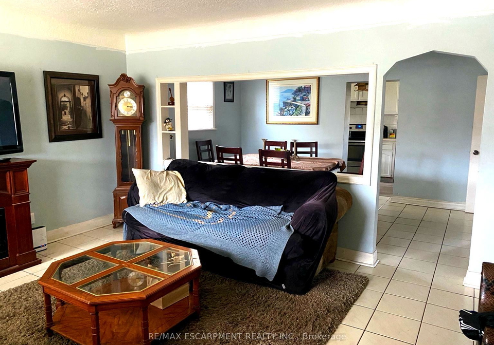 140-stewartdale-avenue-hamilton-ontario-x12609500