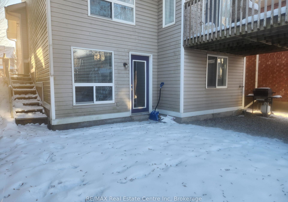 17-boulder-crescent-guelph-ontario-x12609504