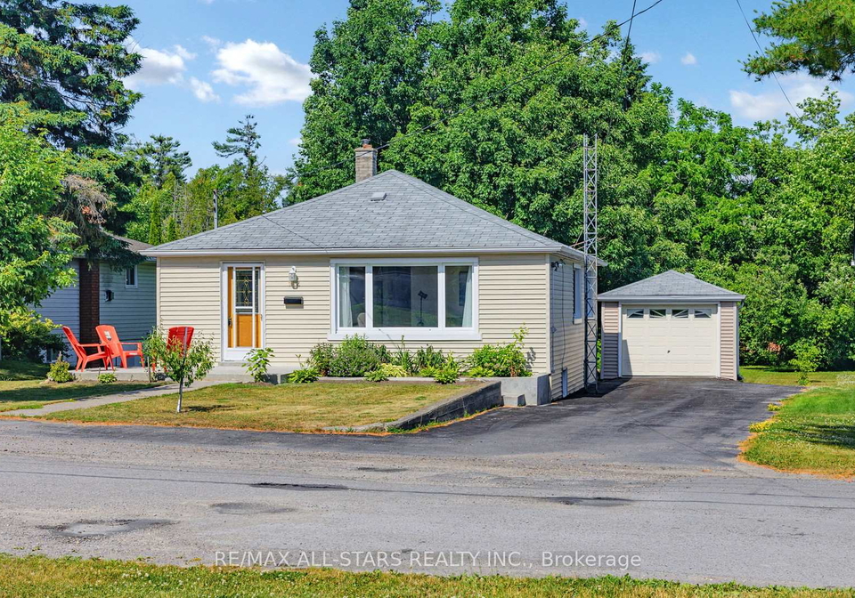 162-queen-street-kawartha-lakes-ontario-x12609582