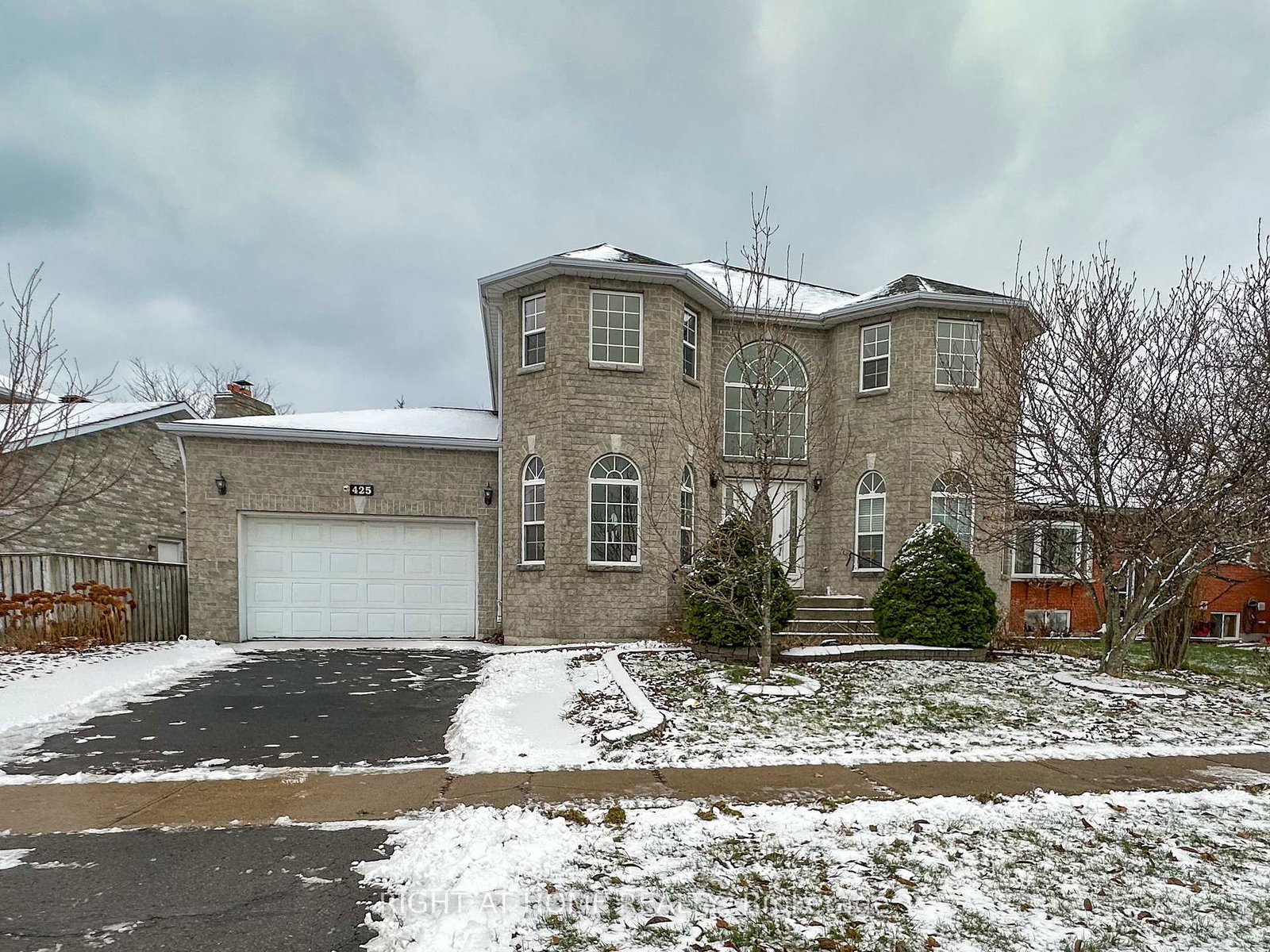 425-kingsdale-avenue-kingston-ontario-x12609974