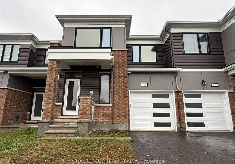 709-megrez-way-e-ottawa-ontario-x12610056