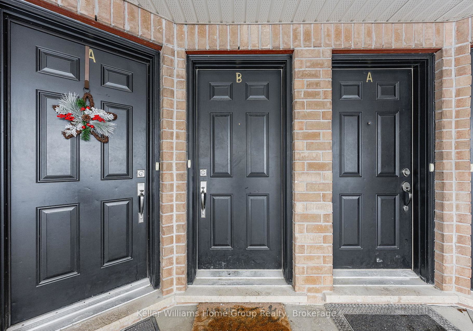 15-carere-crescent-guelph-ontario-x12610158