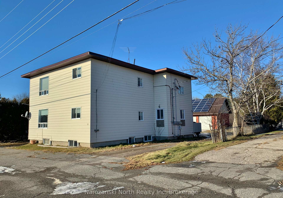16-notre-dame-street-w-french-river-ontario-x12610176