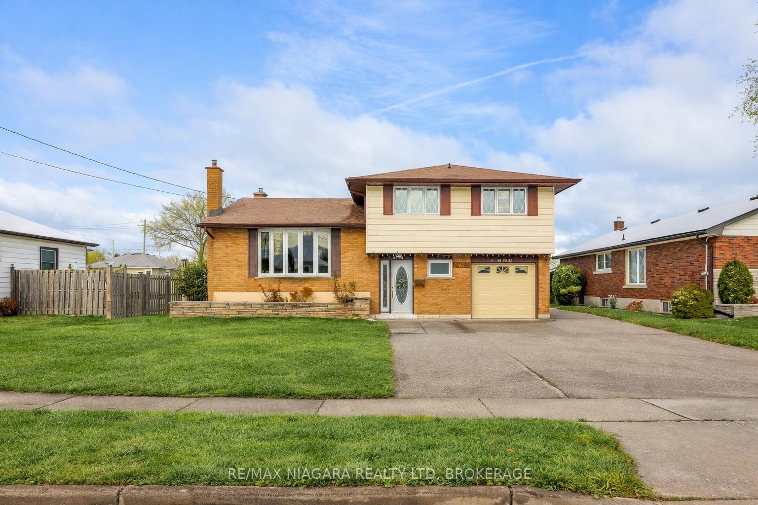 5923-keith-street-niagara-falls-ontario-x12610186