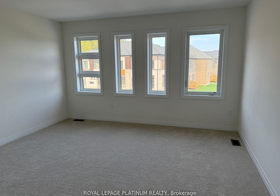 43-mckernan-avenue-brantford-ontario-x12610568