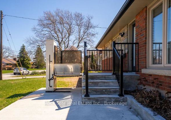 28-dale-avenue-hamilton-ontario-x12610776